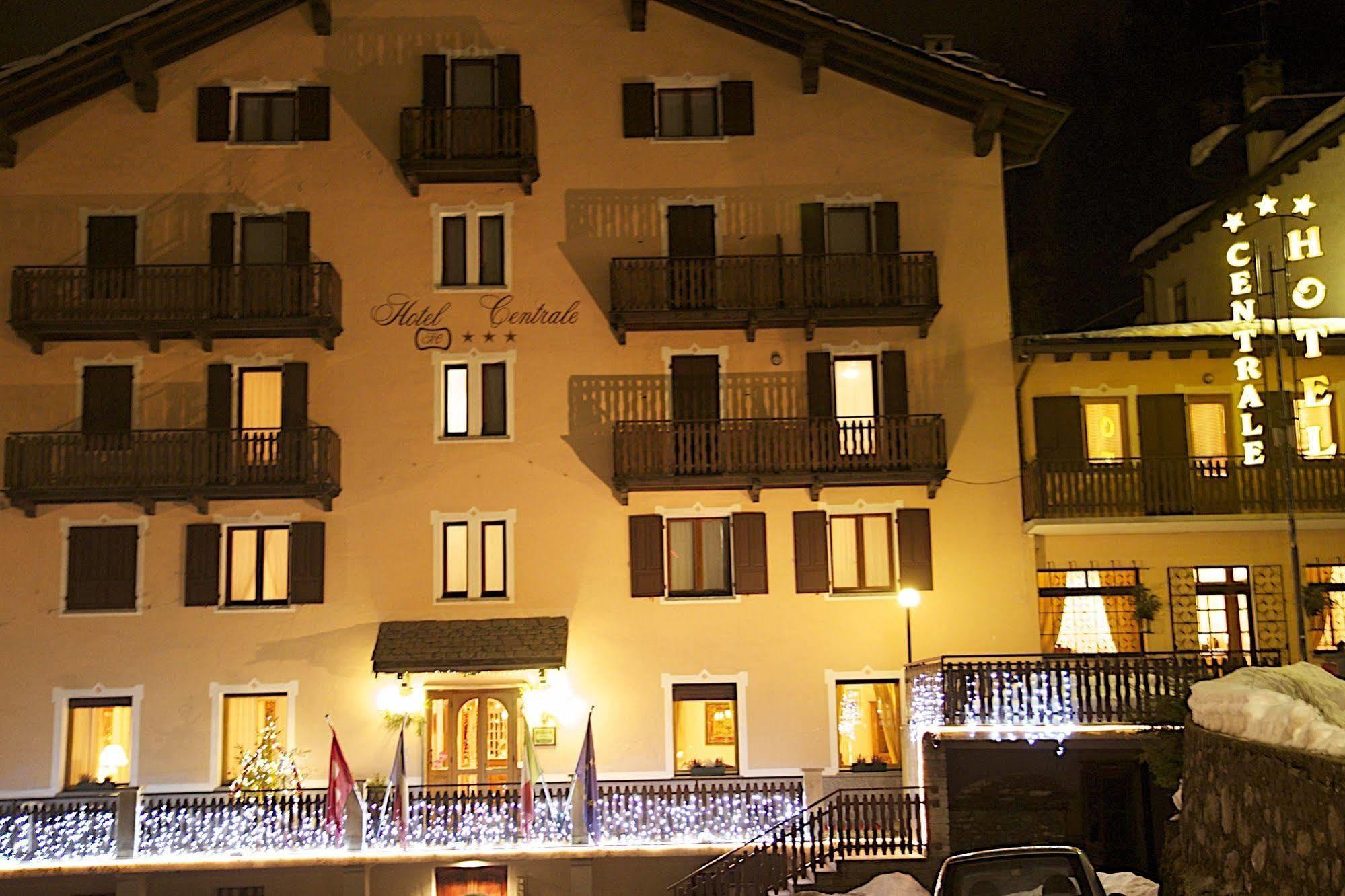 Centrale Courmayeur Luaran gambar